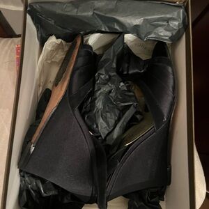 Anne Klein evening shoe| black satin wedge with box